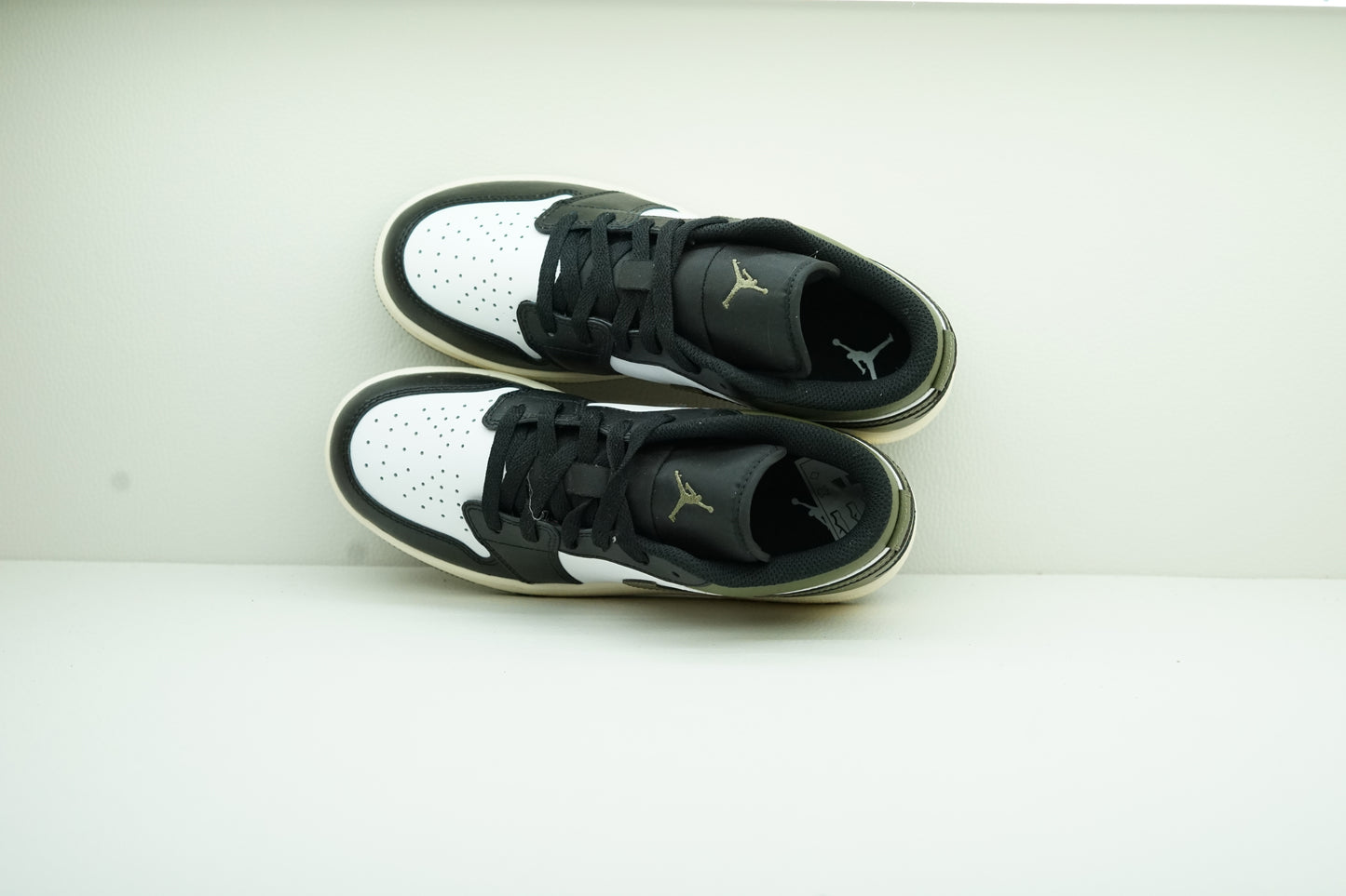 AIR JORDAN 1 LOW