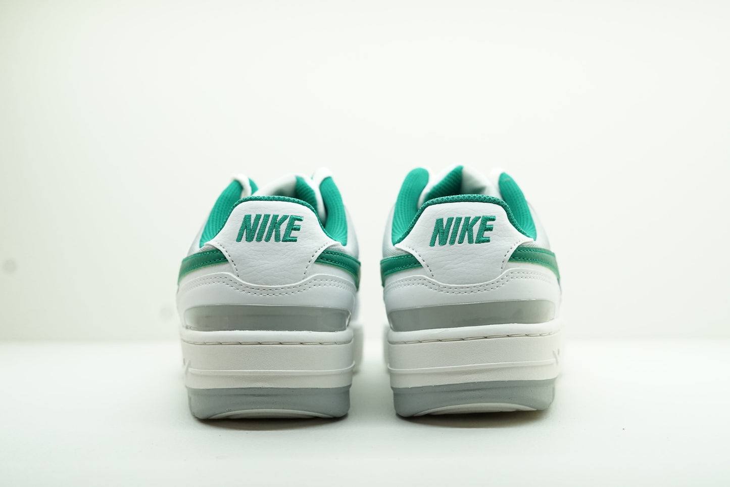 NIKE GAMMA FORCE