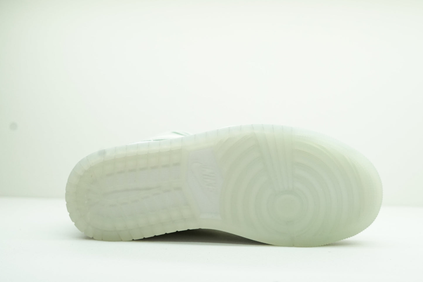AIR JORDAN 1 LOW SE