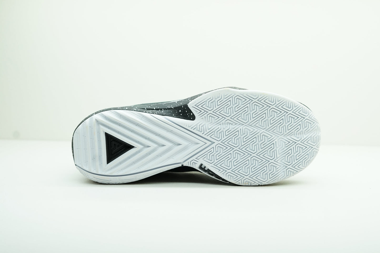 NIKE ZOOM FREAK 5