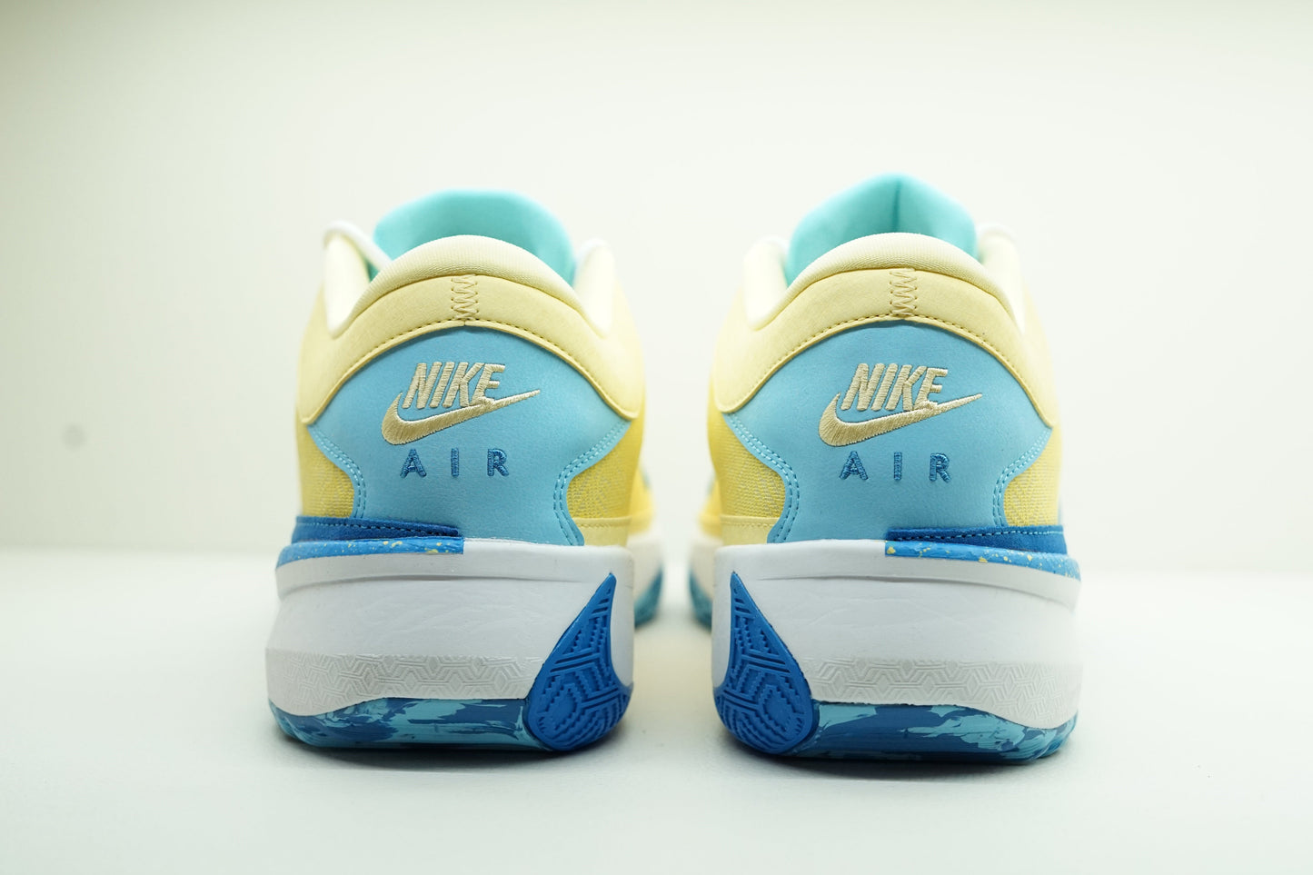 NIKE ZOOM FREAK 5
