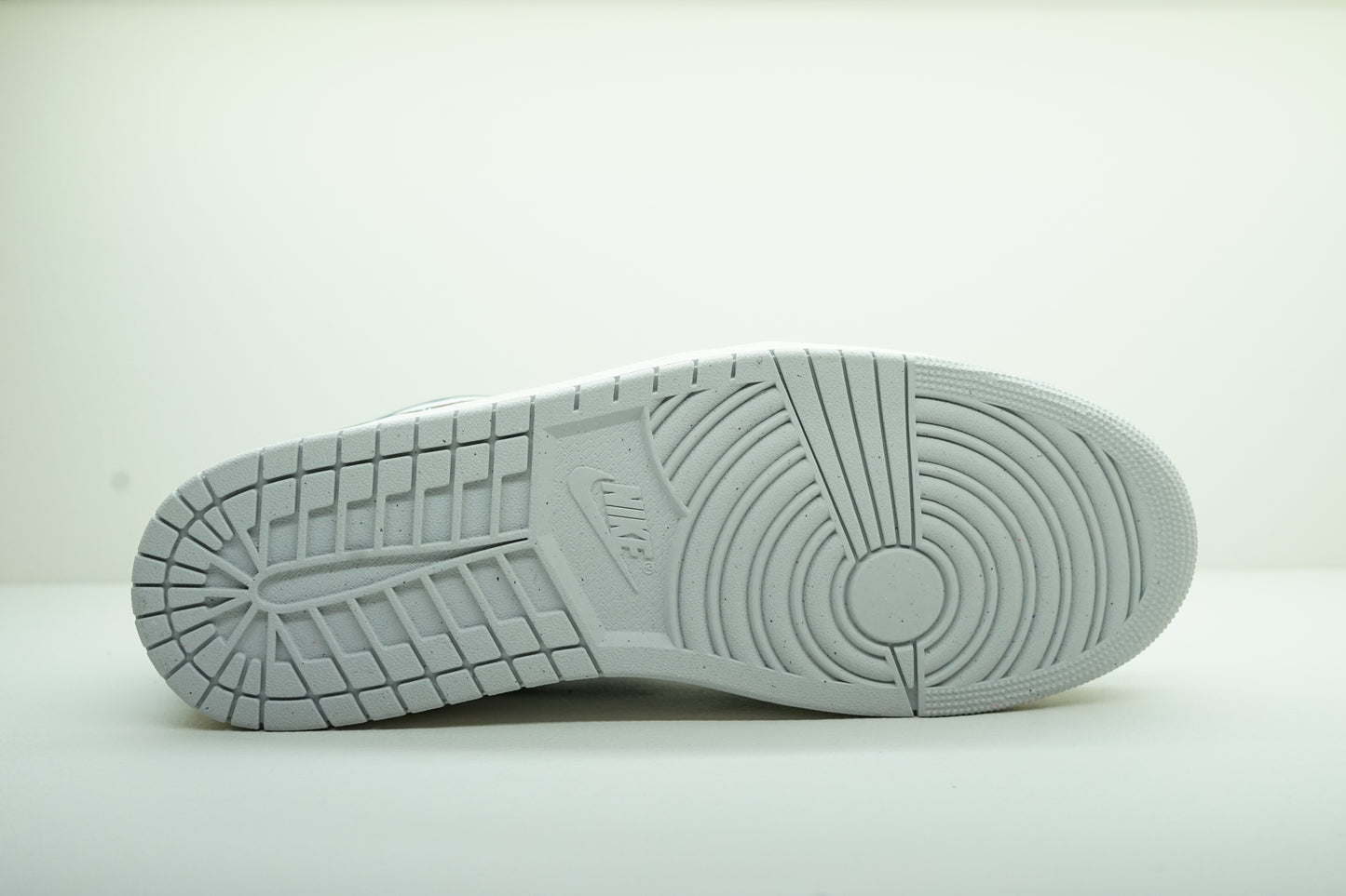 AIR JORDAN 1 LOW SE