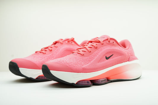 NIKE VERSAIR