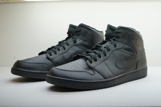 AIR JORDAN 1 MID TRIPLE BLACK