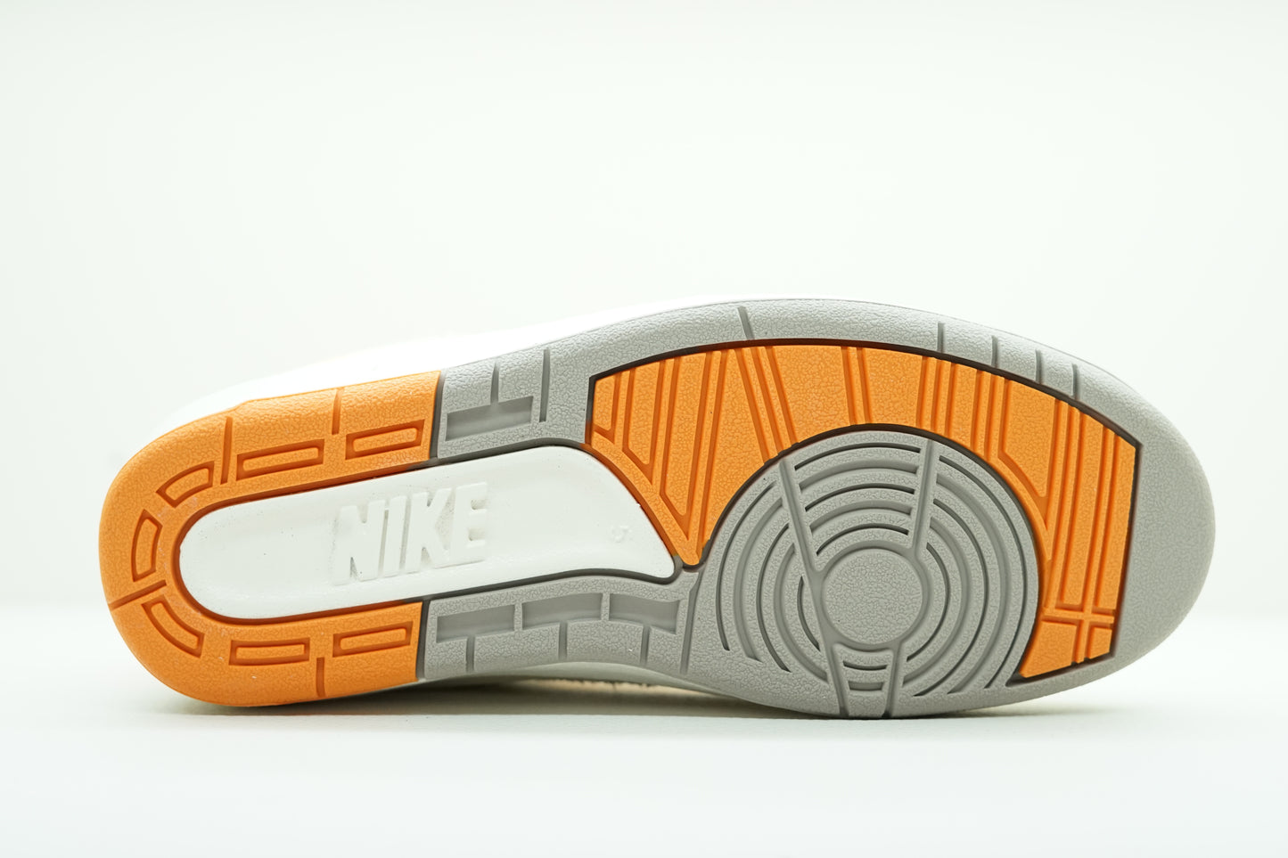 AIR JORDAN 2 RETRO LOW