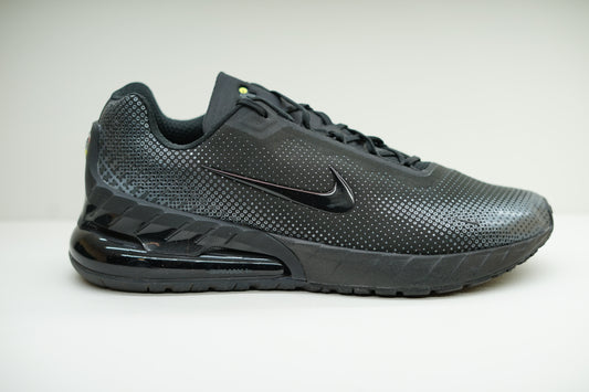 NIKE AIR MAX PHOENIX