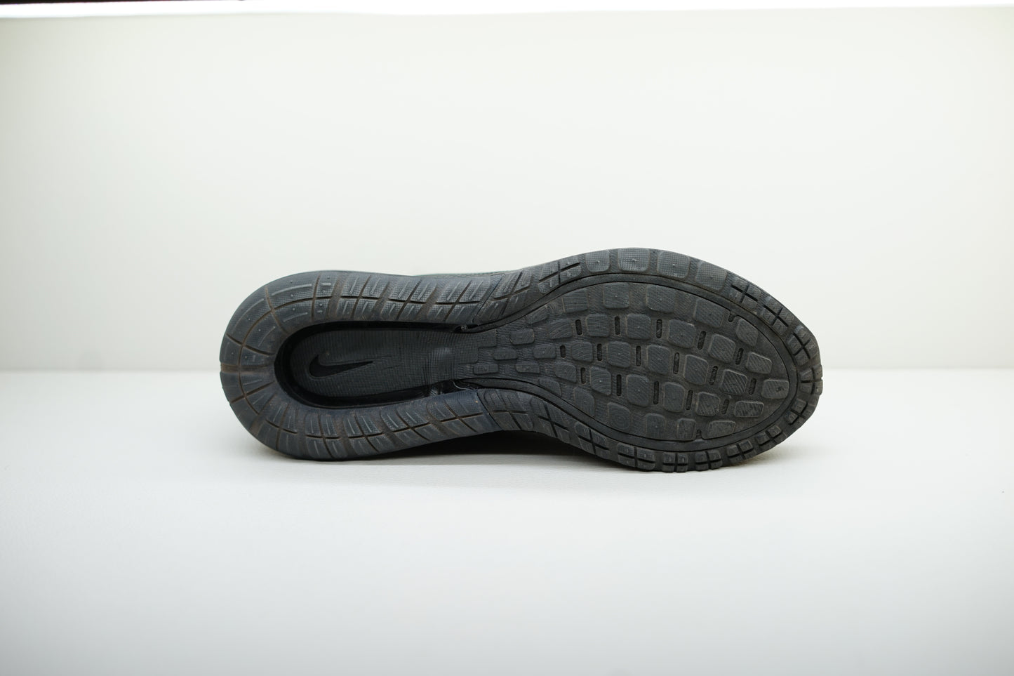 NIKE AIR MAX PHOENIX