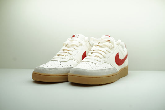 NIKE COURT VISION LOW