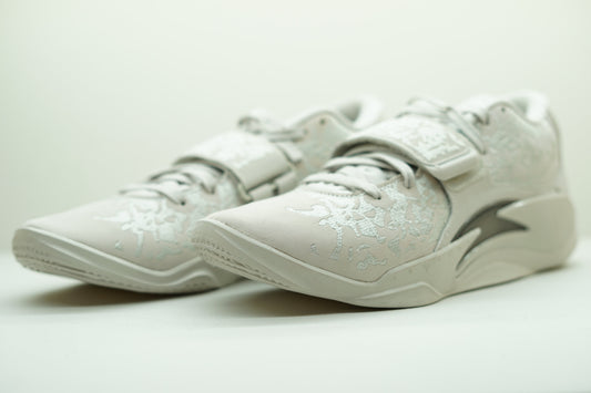 JORDAN ZION 3 SE LIGHT BONE