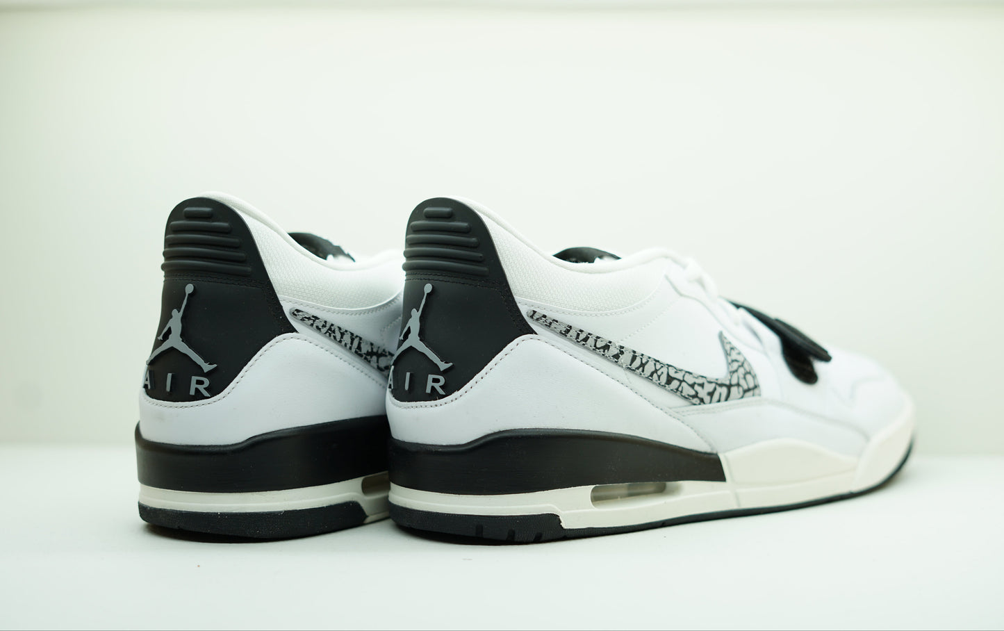 AIR JORDAN LEGACY 312 LOW