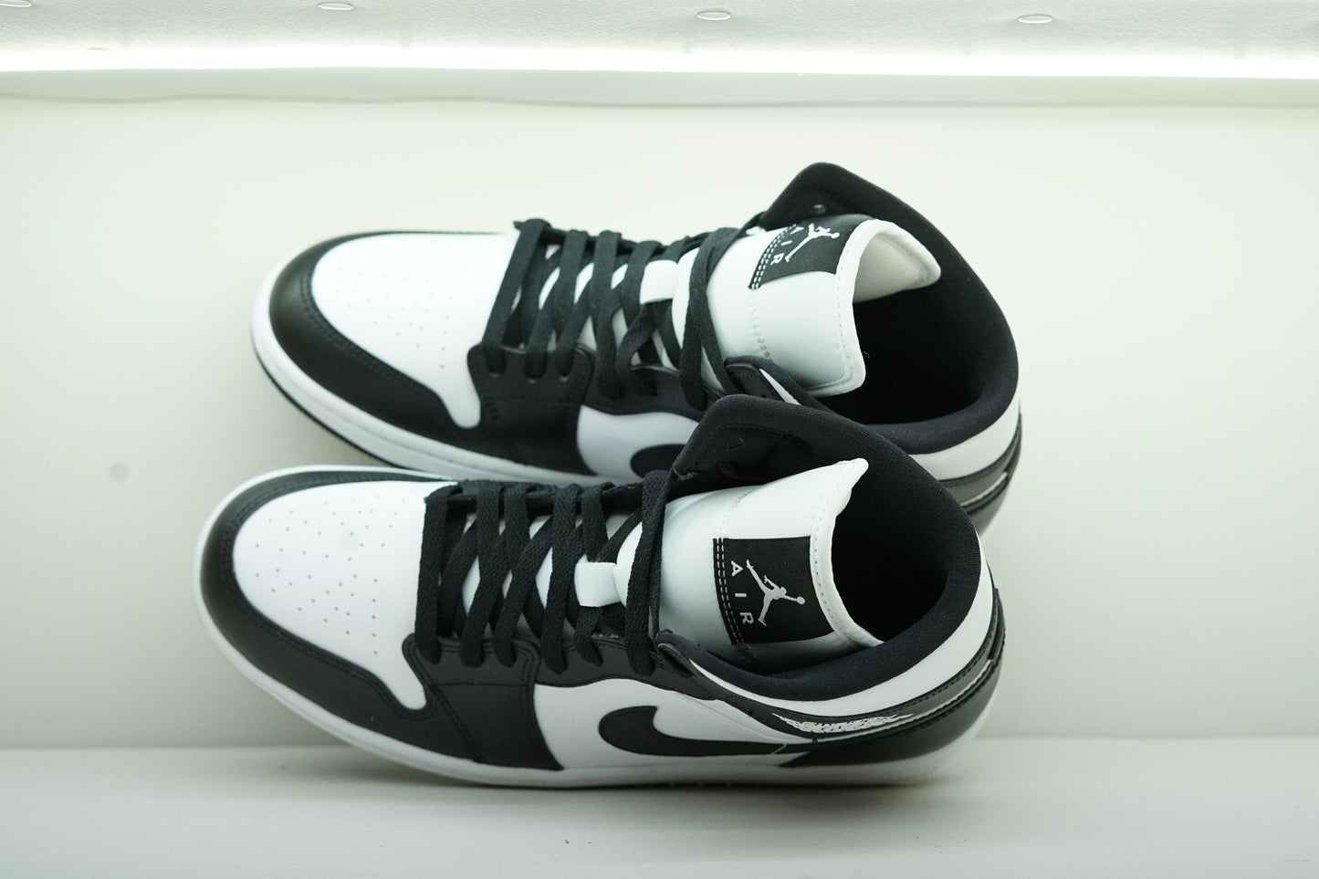 AIR JORDAN 1 MID SE